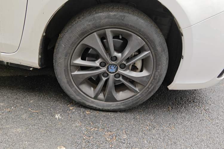 Used BYD Qin New Energy 2018 1.5T Smart Connect Elite Model