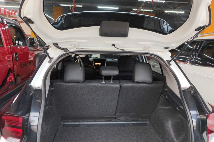 Used Toyota YARiS L Zhi Xuan 2020 X-Trail X 1.5L CVT Leading Edition
