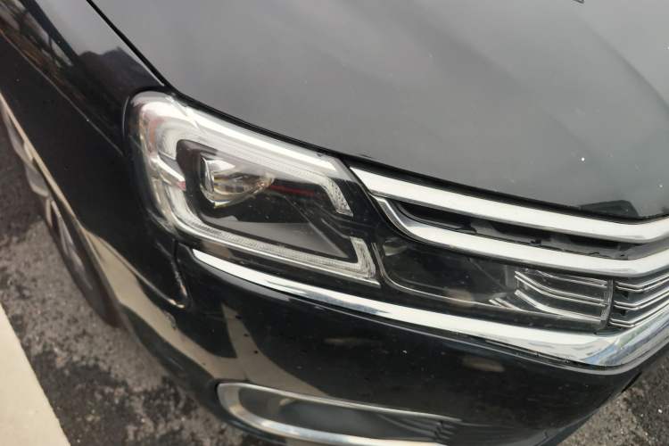 Used Citroen C6 2020 400THP Luxury Version Right Front Headlight