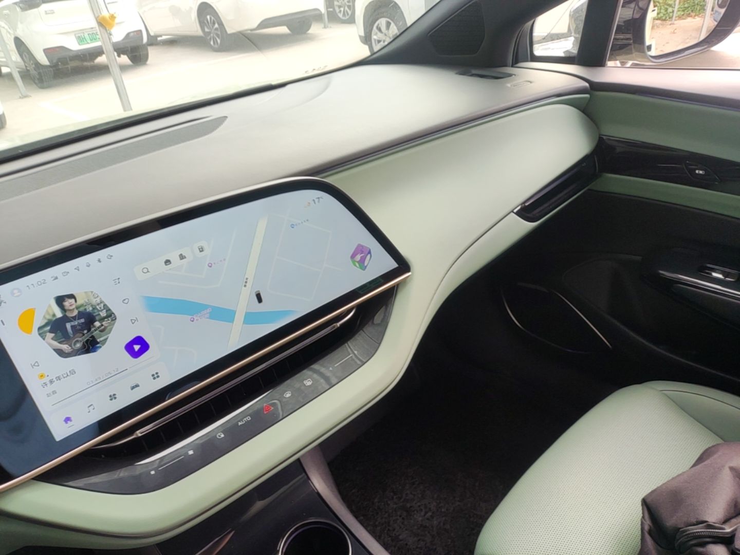 Hongqi EH7 2025 690 Smart Selection Edition — снимка 15