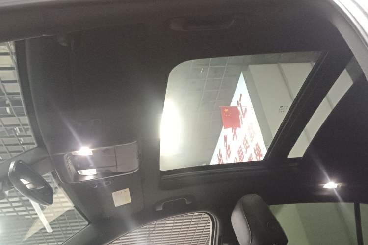 Used Cadillac XT4 2021 28T Two-Wheel Drive Leading Version
