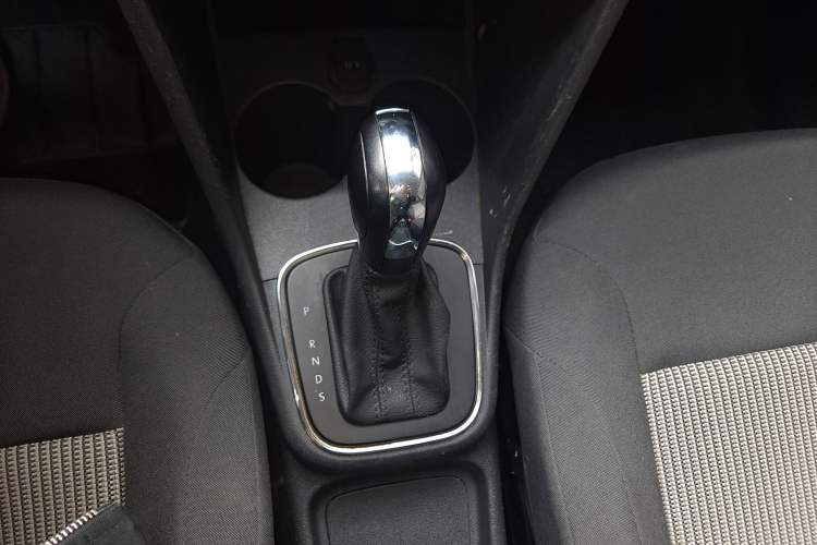 Used Volkswagen Polo 2018 1.5L Automatic Advanced Driving Model Gear Lever