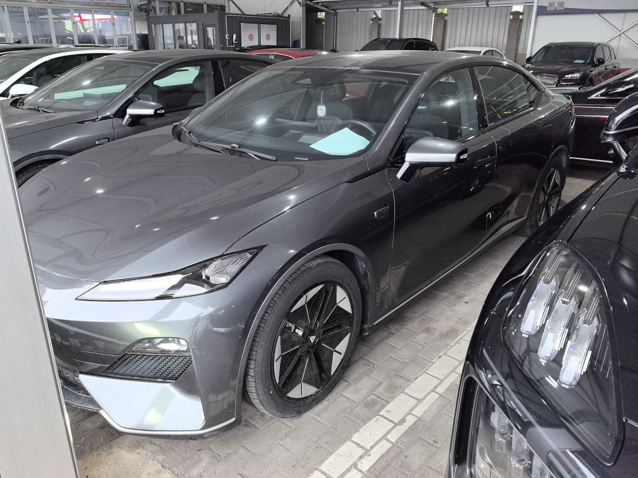 Parte inferior delantera