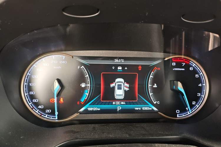 Used CHANGAN OSHAN COS1 2018 1.5T Automatic Smart 7-Seater Instrument Cluster