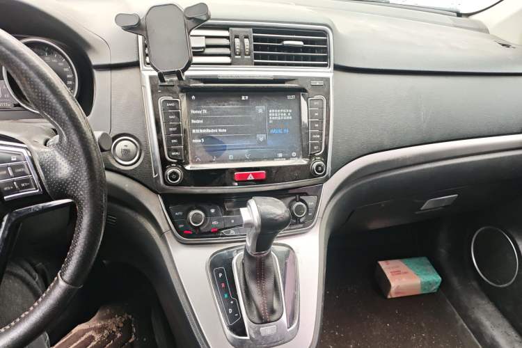 Used Haval H6 2017 Red-Label Sport Edition 1.5T Automatic Two-Wheel Drive Luxury Model