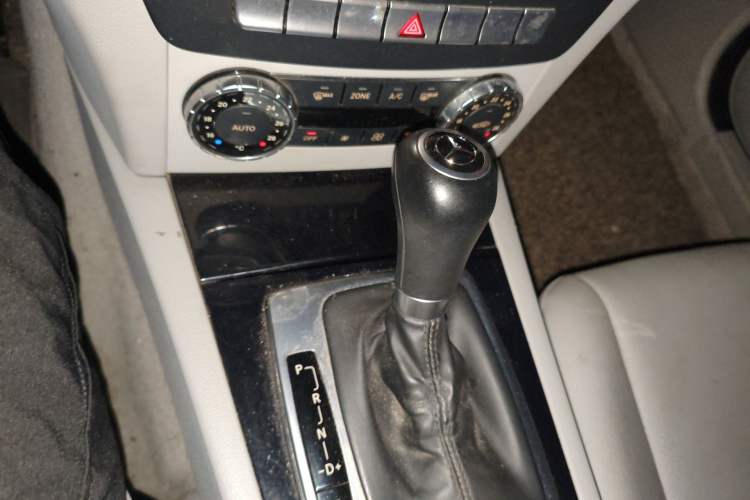 Used Mercedes-Benz C-Class 2013 C 180 Classic Grand Edition
