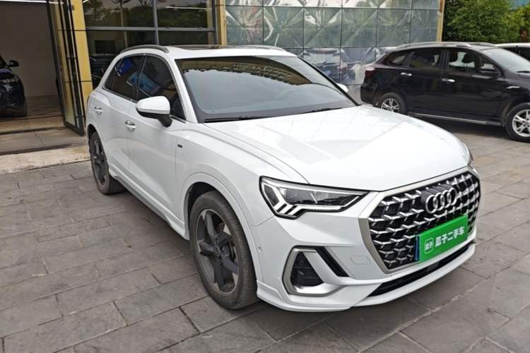 Used Audi Q3 2024 35 TFSI Fashion Dynamic Edition
