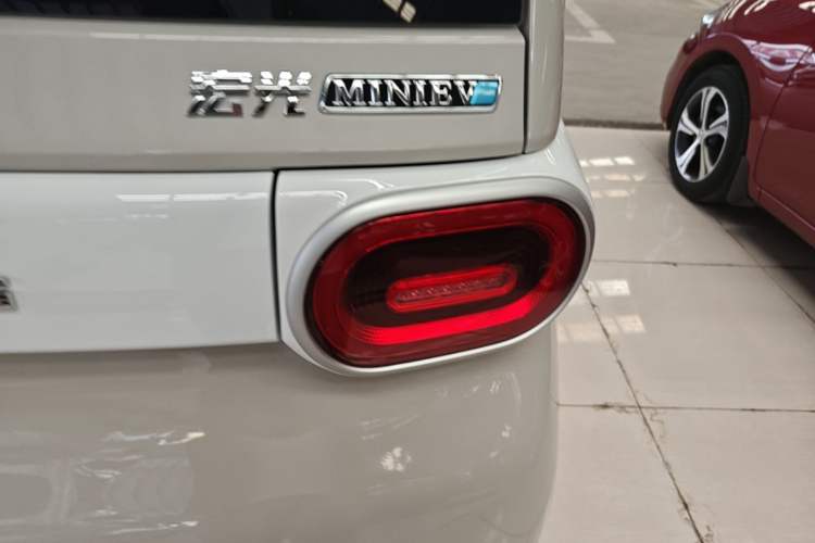 Used Wuling Hongguang MINIEV 2024 3rd Generation 215km Youth Edition