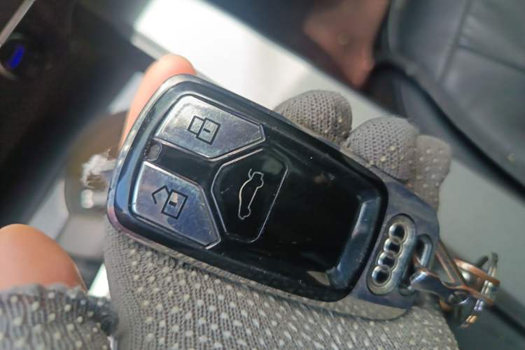 Used Audi A4L 2019 40 TFSI Ambition China VI
