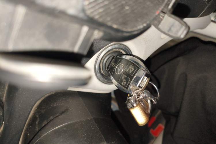 Used Mercedes-Benz C-Class 2013 C 180 Classic Grand Edition
