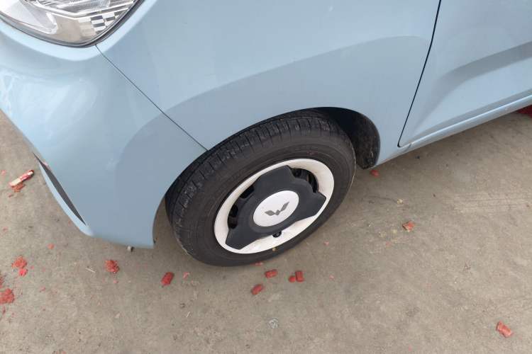 Used Wuling Hongguang MINIEV 2022 Easy Version Lithium Iron Phosphate