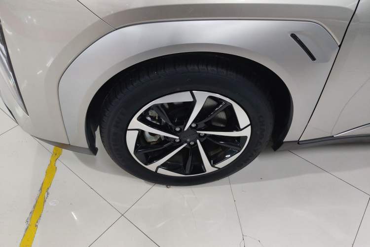 Used AION Y 2023 Plus 510 Smart Edition
