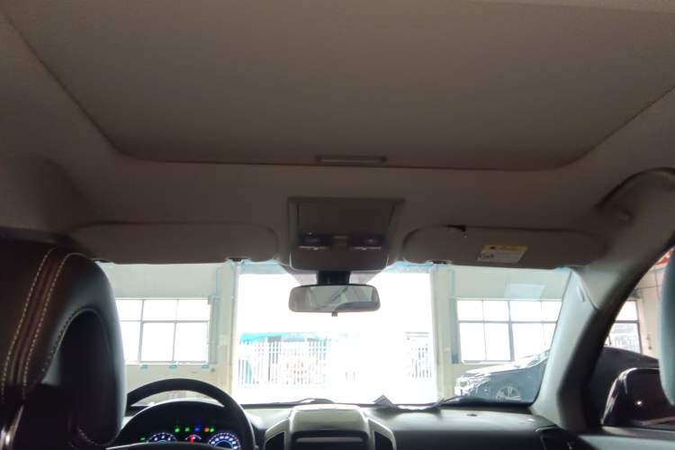 Used Chevrolet Captiva 2014 2.4L Two-Wheel Drive City Edition 5 Seats
