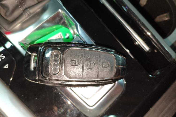 Used Audi Q6 2024 45 TFSI quattro Qiyun Edition Flying Rider Package 6 Seats