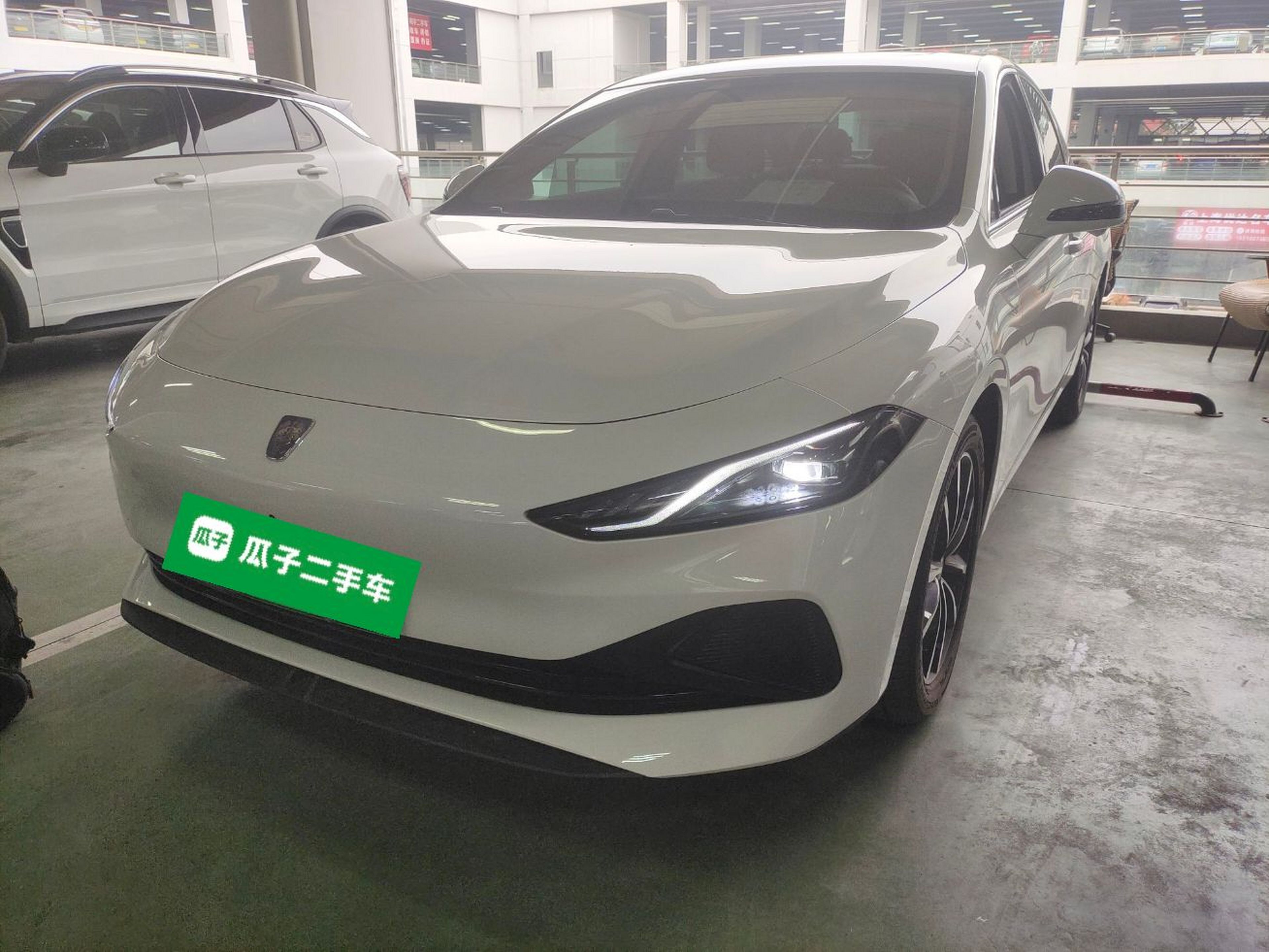 Sous le capot
