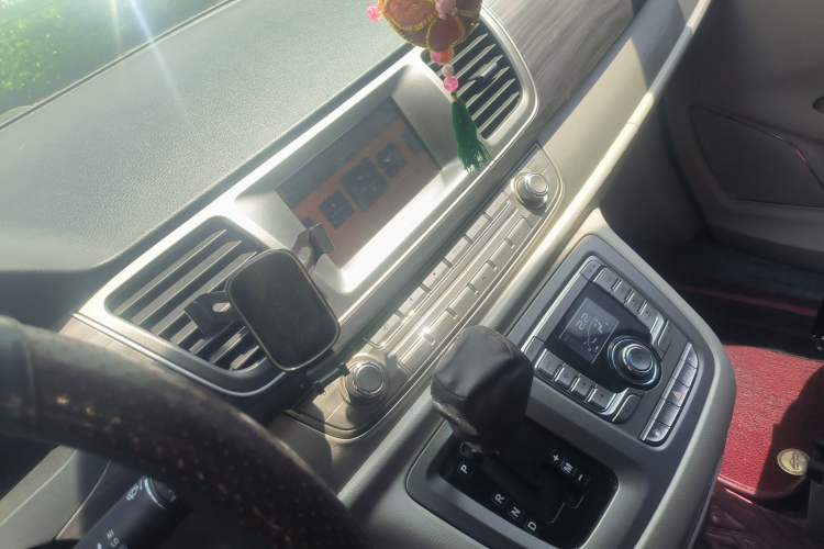 Used SAIC MAXUS G10  Audio And AC Panel