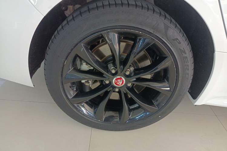 Used Jaguar XFL 2021 XFL 2.0T P250 All-Wheel-Drive Shimmering Black Sport Edition