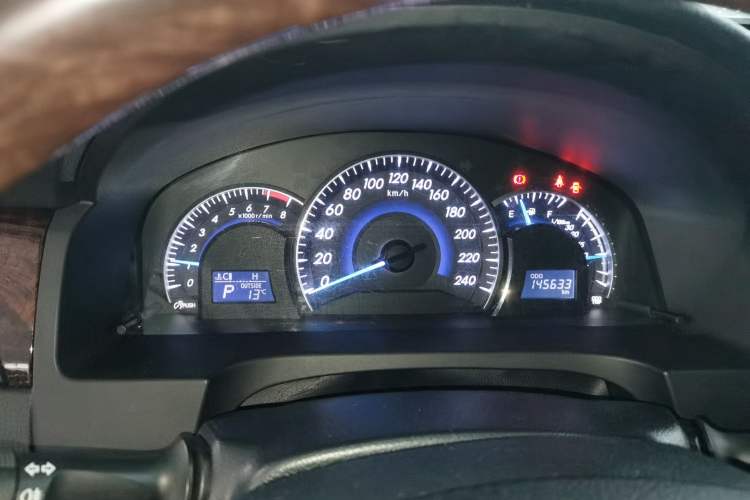 Used Toyota Camry 2015 2.0G Premier Edition
