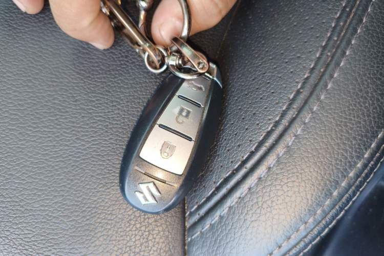 Used Suzuki Alivio 2015 1.6L Automatic Enjoyment Model