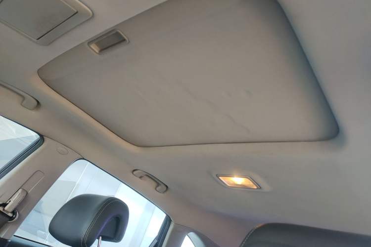 Used Chevrolet Captiva 2014 2.4L 4x4 Flagship Edition 7 Seats