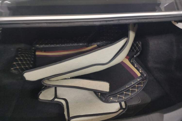 Used Buick GT 2021 Exemplar 1.5L Automatic Elite Version Trunk