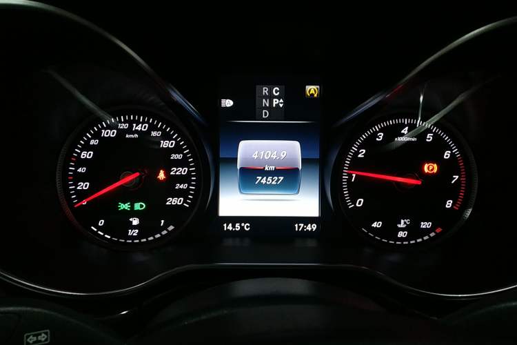 Used Mercedes-Benz V-Class 2017 V 260 Prestige Edition
