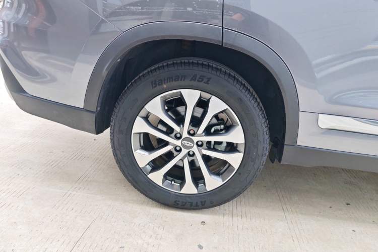 Used Chery Tiggo 8 2023 230TCI Manual Advanced Version Exterior 5