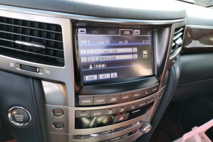 Used Lexus LX 2013 570