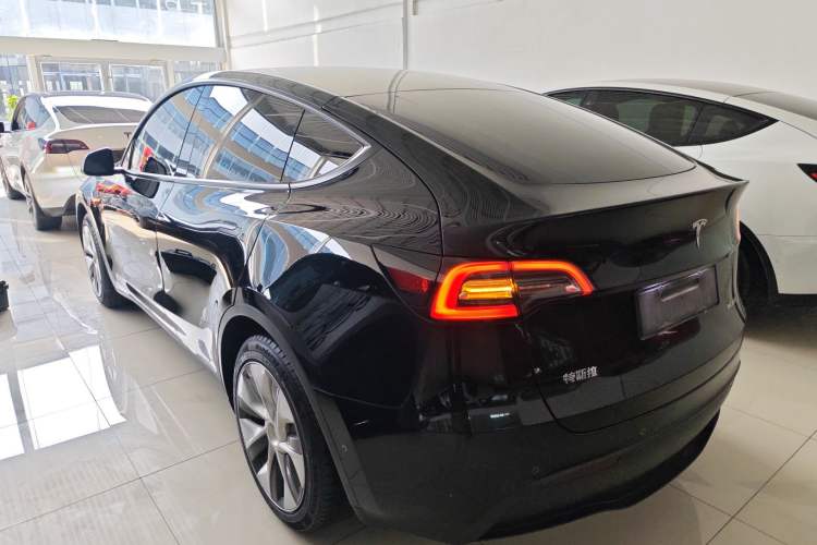 Used Tesla Model Y 2022 Rear-Wheel-Drive Version