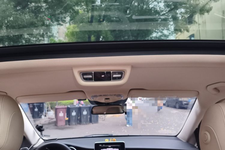 Used Mercedes-Benz V-Class 2017 V 260 L Prestige Extended Edition
