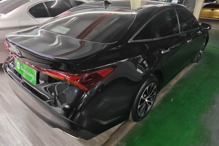 Used Toyota Avalon 2023 2.0L Luxury Edition Rear Right 45 Deg