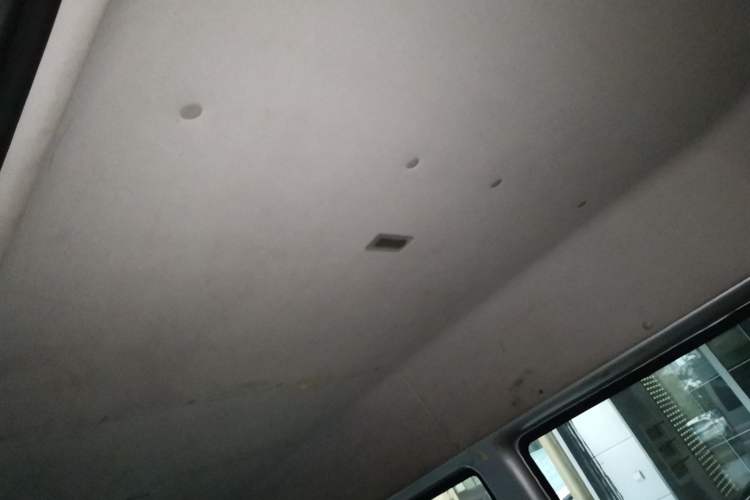 Used Ford Transit Custom 2016 2.2T Long-Wheelbase 6/7-Seater Mid-Roof Multi-Purpose Vehicle
