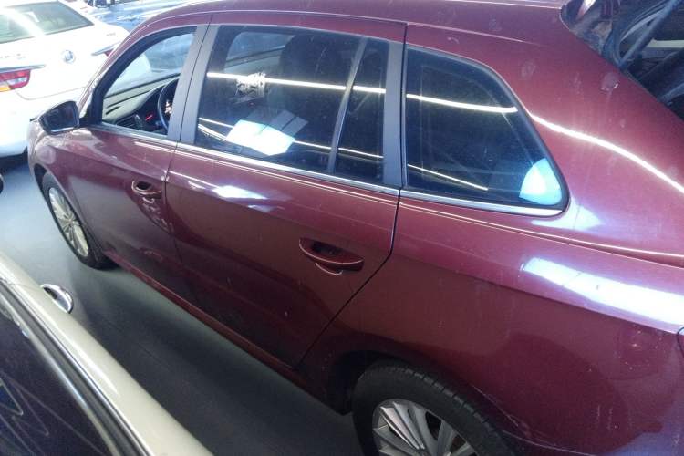 Used Volkswagen Gran Lavida 2013 1.6L Automatic Comfort Model