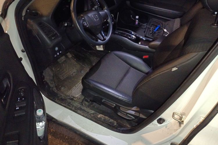 Used Honda Vezel 2020 1.5L CVT Pioneer Edition
