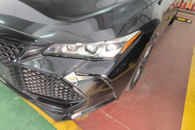 Used Toyota Avalon 2019 2.5L Touring Premium Version China VI Standard
