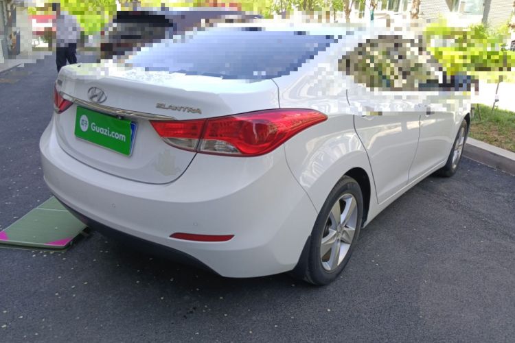 Used Hyundai Elantra (5th Generation / Langdong) 2012 1.6L Automatic Leading Model Rear Right 45 Deg