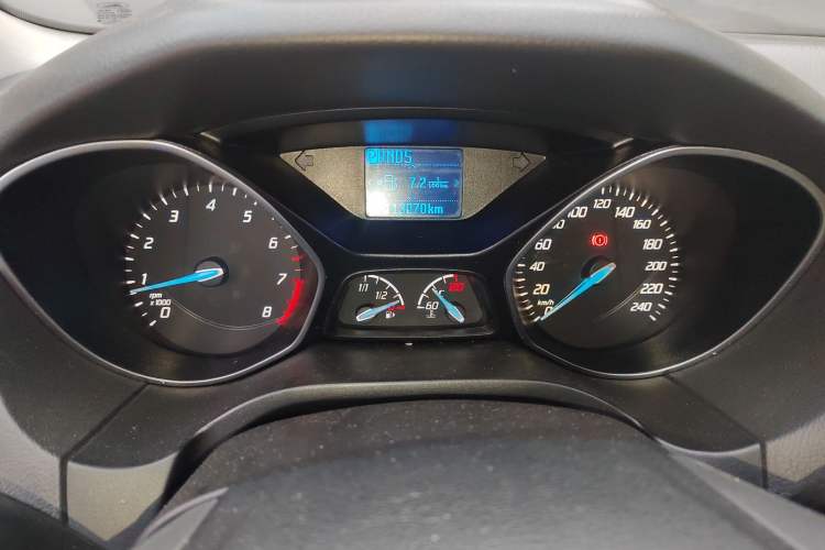 Used Ford Focus 2012 Sedan 1.6L Automatic Fashion Edition