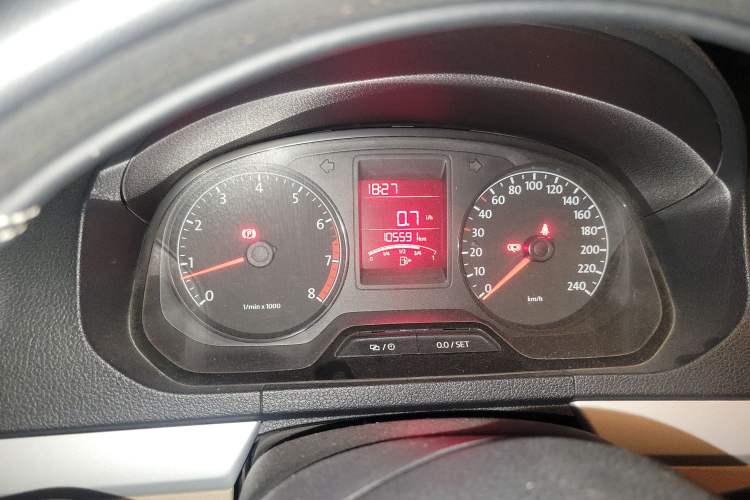 Used Volkswagen Jetta 2015 1.4L Manual Comfort Model Instrument Cluster