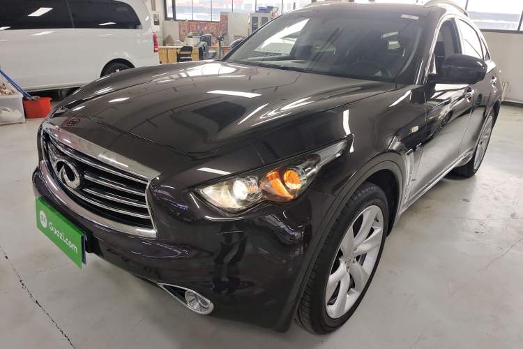 Used Infiniti QX70 2013 3.7L Standard Edition