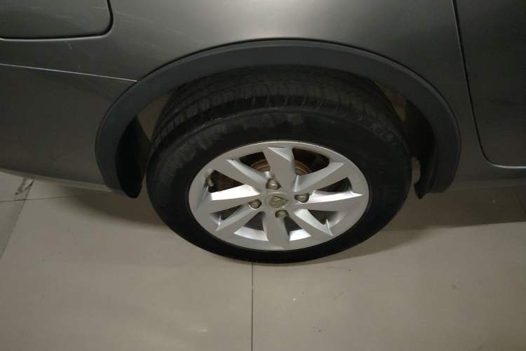 Used Baojun 310W 2017 1.5L Manual Fashion Model China V
