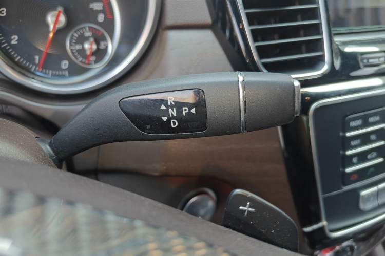 Used Mercedes-Benz GLE 2017 GLE 400 4MATIC Gear Lever