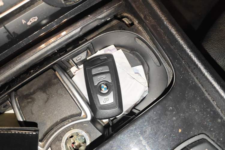 Used BMW 5 Series GT 2010 535i Leading Model Vehicle Key