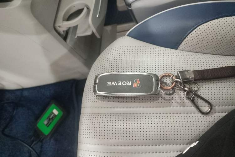 Used Roewe iMAX8 2021 400TGI Supreme Series Prestige Edition
