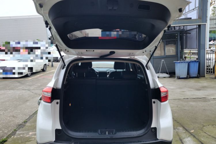 Used CHANGAN CS15 2016 1.5L Automatic Fashion Edition Trunk