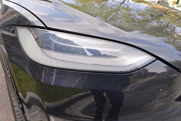 Used Tesla Model X 2019 Long-Range Version
