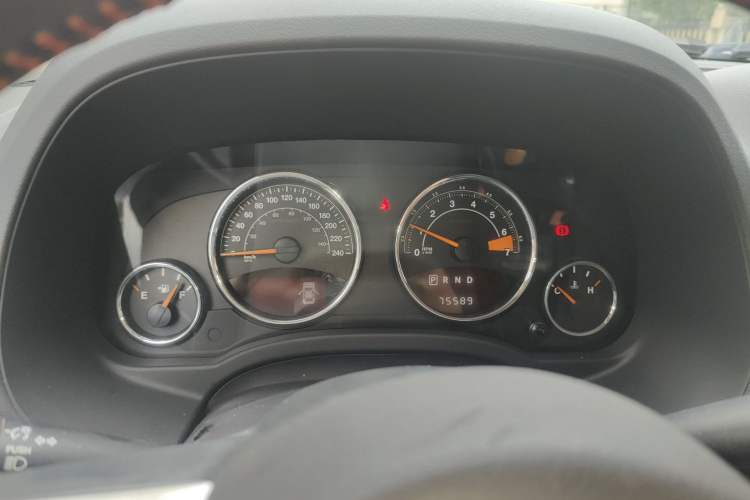 Used Jeep Compass 2014 2.4L Four-Wheel Drive Serpentine Collection Edition Instrument Cluster