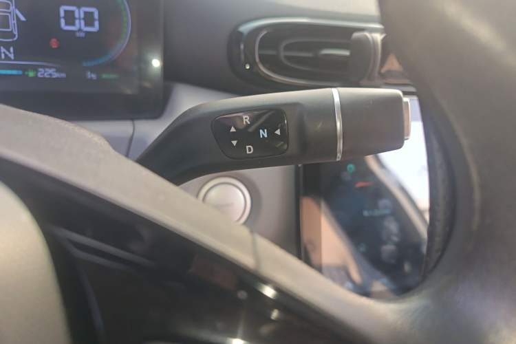 Used Leapmotor T03 2023 310 Lite Edition Gear Lever