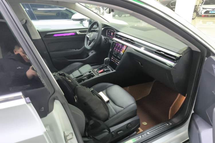 Used Volkswagen FAW-Volkswagen CC 2024 Estate Car 380TSI Hunter's Heart All-Encompassing Edition