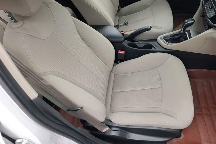 Used Buick GT 2015 15N Automatic Elite Version