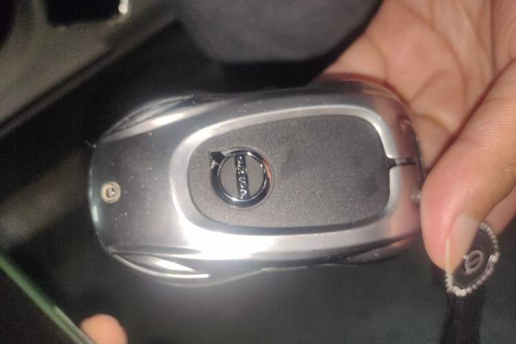 Used Volvo S60 2024 B4 Zhiyi Luxury Edition